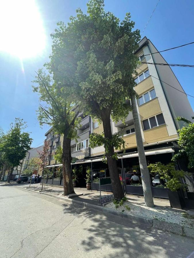 Penny Stan Na Dan Apartment Bijeljina Exterior photo